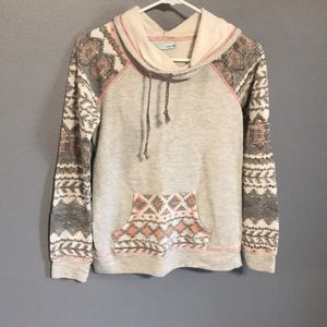 3/20 Maurices Cowl Neck Aztec Print Sweatshirt S